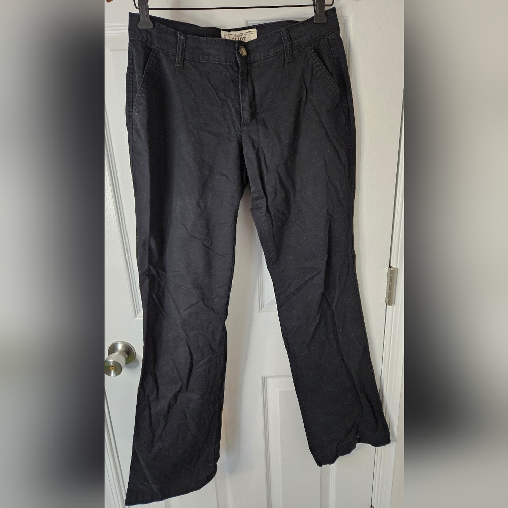 Old Navy Flirt Fit Black Khakis.  Size 4